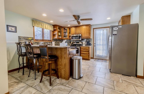 Suttons Bay House | Private home in Suttons Bay