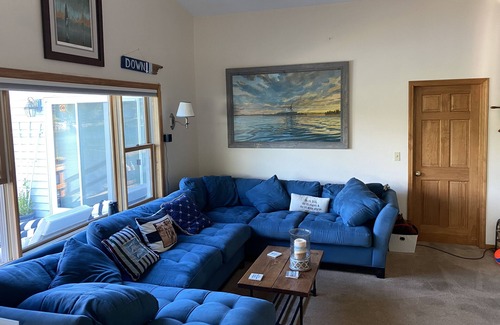 Grenell House | Private Home in the heart of the 1000 Islands!