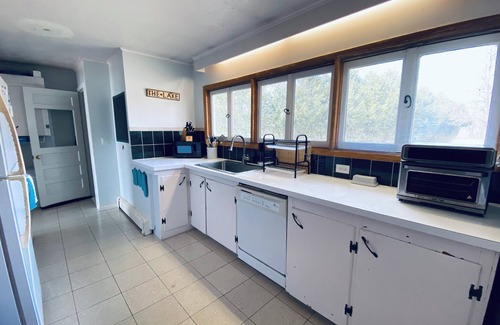 Franklin County House | Private home on the lake with gorgeous views & modern amenities that sleeps 10