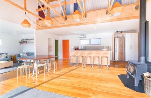 Kuratau House | Private home - Perfect Stay for visiting Tongariro & Southern Lake Taupo