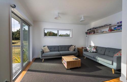 Kuratau House | Private home - Perfect Stay for visiting Tongariro & Southern Lake Taupo