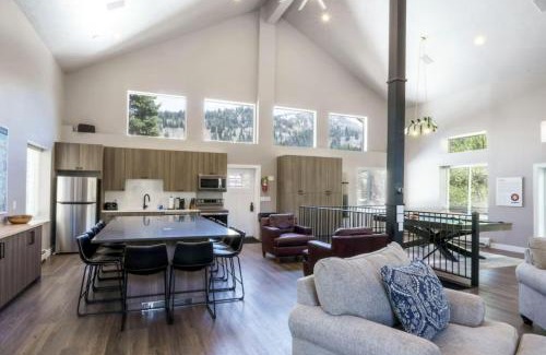 Salt Lake Mountain Resorts House | Private Home Perfectly Located at Brighton Ski Resort!