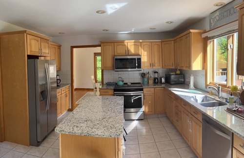 North Branford House | Private Home - Pool and Close to CT Shoreline Beaches