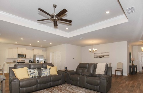 Foley House | Private Home, Quiet Neighborhood, Ten minutes to Beach