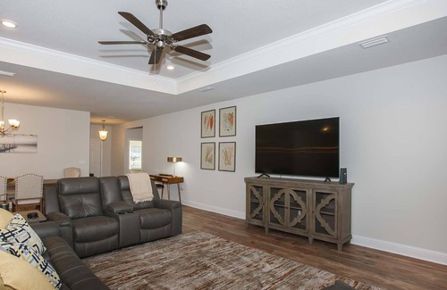 Foley House | Private Home, Quiet Neighborhood, Ten minutes to Beach