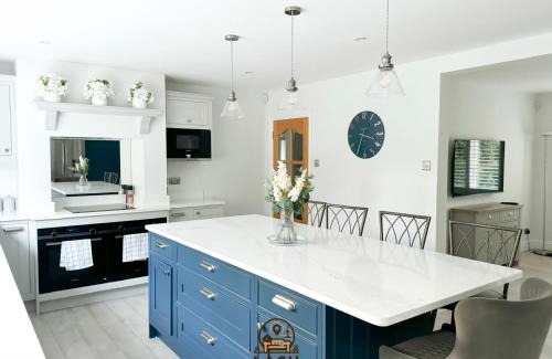 Reading House | Private Home Retreat In Sonning