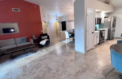 Canyon Ridge West House | Private Home w/Heated Pool & Breathtaking Sunsets on Coyote Lakes Golf Course!