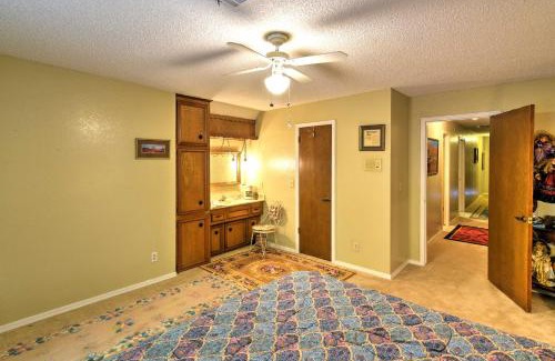 South Tulsa House | Private Home with Hot Tub and Patio Near Dtwn Tulsa