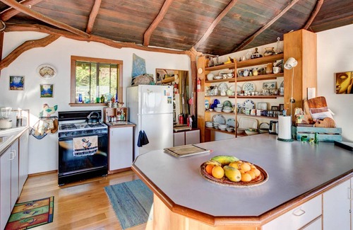Kipahulu Cottage | Private, Honeymoon Cottage - 180 Degree Ocean Views