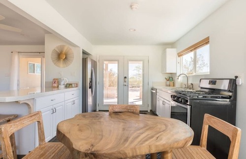 Wonder Valley House | *Private Hot Springs* Palo Verde House