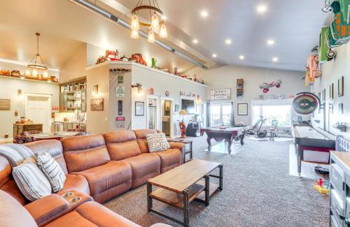 Weld County House | Private Hot Tub and Game Room Keenesburg Getaway!