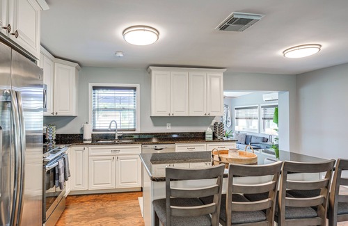 Florida South Atlantic Coast House | Private Hot Tub & Grill: Avon Park Getaway!