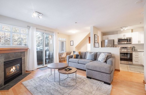Whistler Cay Estates Condo | Private Hot Tub | Pets | Free Parking | Location!