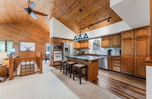 Branson West Resort | Private Hot Tub, Pool, Fire Pit, Lake, Games! Close to SDC, Shows, Shopping