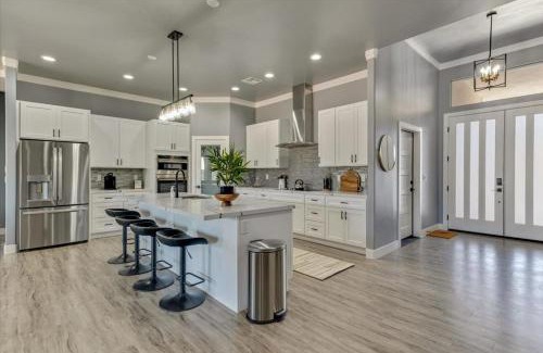 Hurricane House | Private Hot Tub Sand Hollow & Pet Friendly