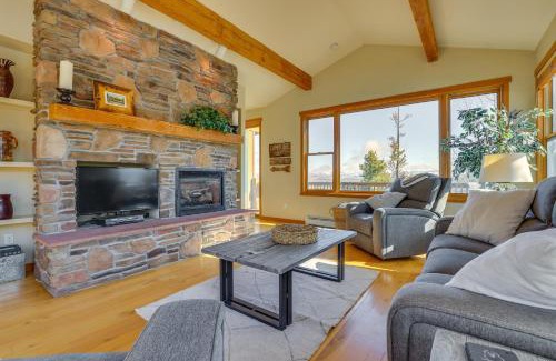 Innsbruck Val Moritz House | Private Hot Tub Scenic Granby Vacation Rental!