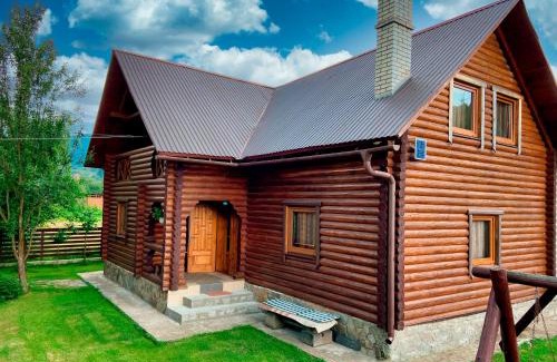 Zhdeniyevo House | Private House Затишок