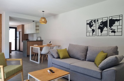 Lujan de Cuyo House | Private House/Garden, Grill and Sunsets in Mendoza!