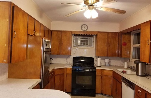 Woodridge House | Private House in Woodridge