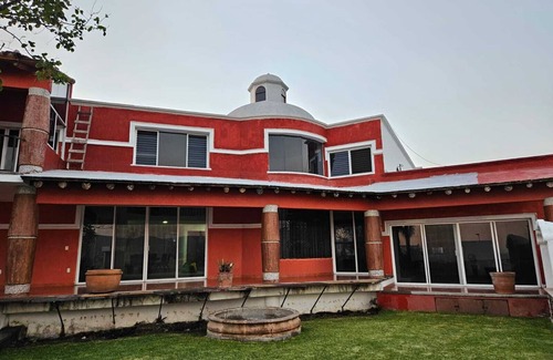 Burgos Bugambilias House | Private house with pool