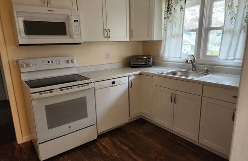 Pleasant Valley House | Private Hudson Valley Home Near Wine Trail/Antiquing/Orchards