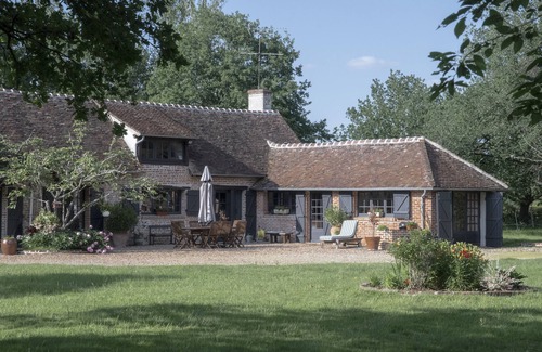 Neung-sur-Beuvron House | Private hunting lodge - in the heart of Sologne ponds