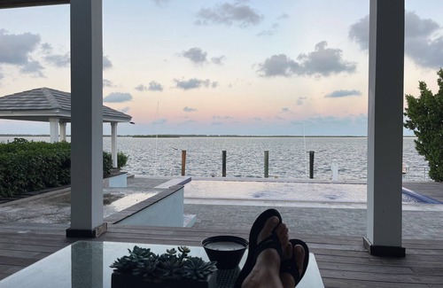 Bimini Islands House | Private island 4/5.5 luxury pool home with private boat dock up to 85 foot