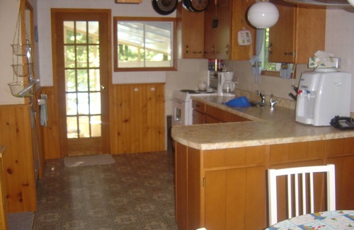 Carling Cottage | Private Island Cottage is located on 30,000 islands near Killbear Park