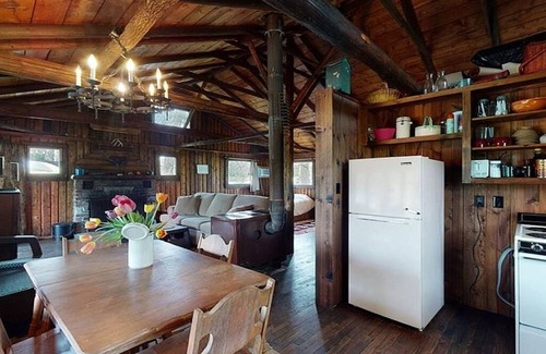 New Franklin Cabin | Private Island Retreat on Portage Lakes