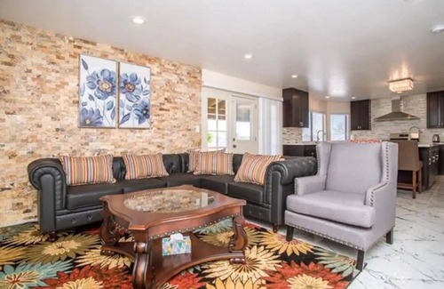 Chinatown House | Private King Bedroom, TV and Private Attached Bathroom