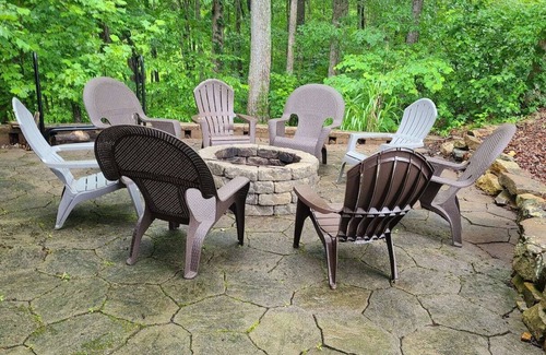 Monticello House | Private Lake Cumberland Lodge with Breathtaking Views, Sleeps 20+