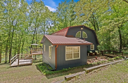 Jack Cottage | Private Lake House near Enterprise