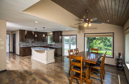 Green Lake House | Private Lakefront home surround by nature. Great for Family Gatherings!