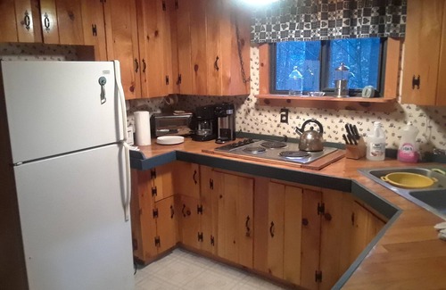 Brant Lake Cabin | Private lakeside cabin for those looking for peace and quiet in Brant Lake.