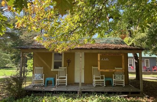 Ogemaw County RV Rental | Private lakeside campground and cabins for groups up to 30! Pet friendly