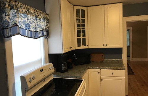 Mankato Apartment | Private Large 2 Bedroom 1 Bath Downtown Apartment