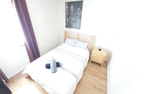 Hull Apartment | Private Large 3 Bedroom Apartment - 5 minutes from Ottawa & Gatineau Park