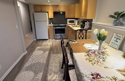 Southeast Calgary House | Private Legal Suite in a Bi-Level Home