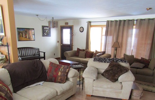 Lewistown House | Private Lewistown Retreat, Near City, Super Private. Pet friendly