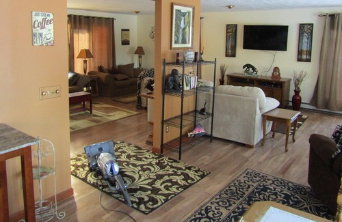 Lewistown House | Private Lewistown Retreat, Near City, Super Private. Pet friendly