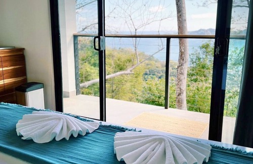Cerro Plano Cabin | Private Lodge ★ Breathtaking ★ Islas & Ocean view