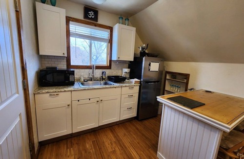 Ogden Apartment | Private Loft Studio with Mountain Views – Near DT
