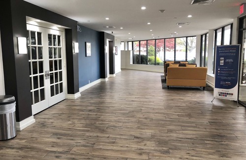Somerset Apartment | Private Lofts Duplexes with Skylights