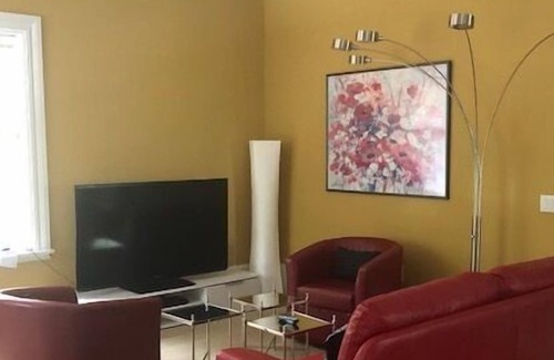 East County Civic Group Apartment | Private Luxury Apartment