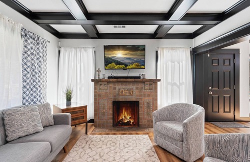 San Bernardino Apartment | Private luxury 1BR w/ WiFi
