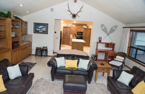 Strawberry House | Private Luxury 3998 SF Mountain Retreat. Come And See The Elk.