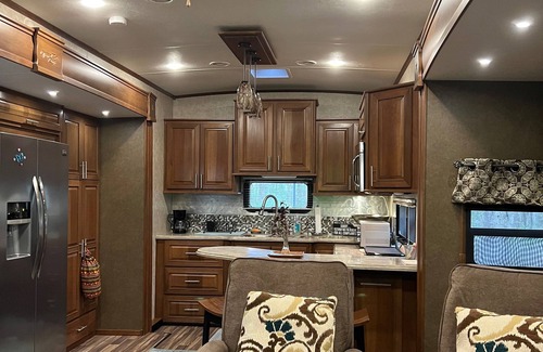 Asheville House | Private Luxury Camping Experience