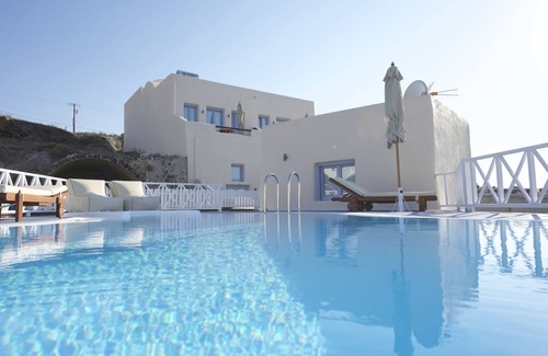 Oia Villa | Private Luxury Villa with amazing sea view and sunset