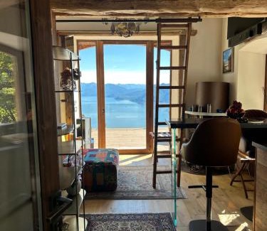 Carciano Bed & Breakfast | Private Luxury Spa & Silence Retreat with Spectacular View over the Lake Maggiore