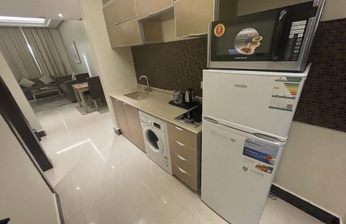 Al Khobar Apartment | Private Luxury Suites - Al Hamra